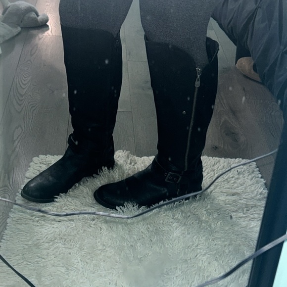 Guess Riding Boots - Picture 4 of 8